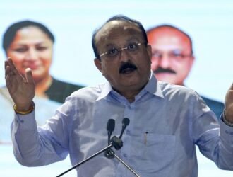 Delhi Teachers Seek Tablet Reimbursement