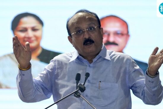 Delhi Teachers Seek Tablet Reimbursement