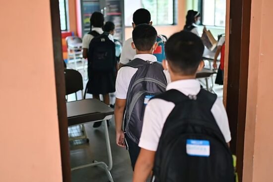 Gujarat Schools Restrict Parent & Visitor Entry