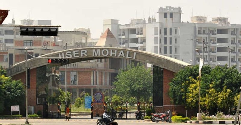 IISER Mohali Welcomes Gujarat Students