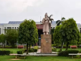 Jamia Millia Islamia Builds Gate Wall