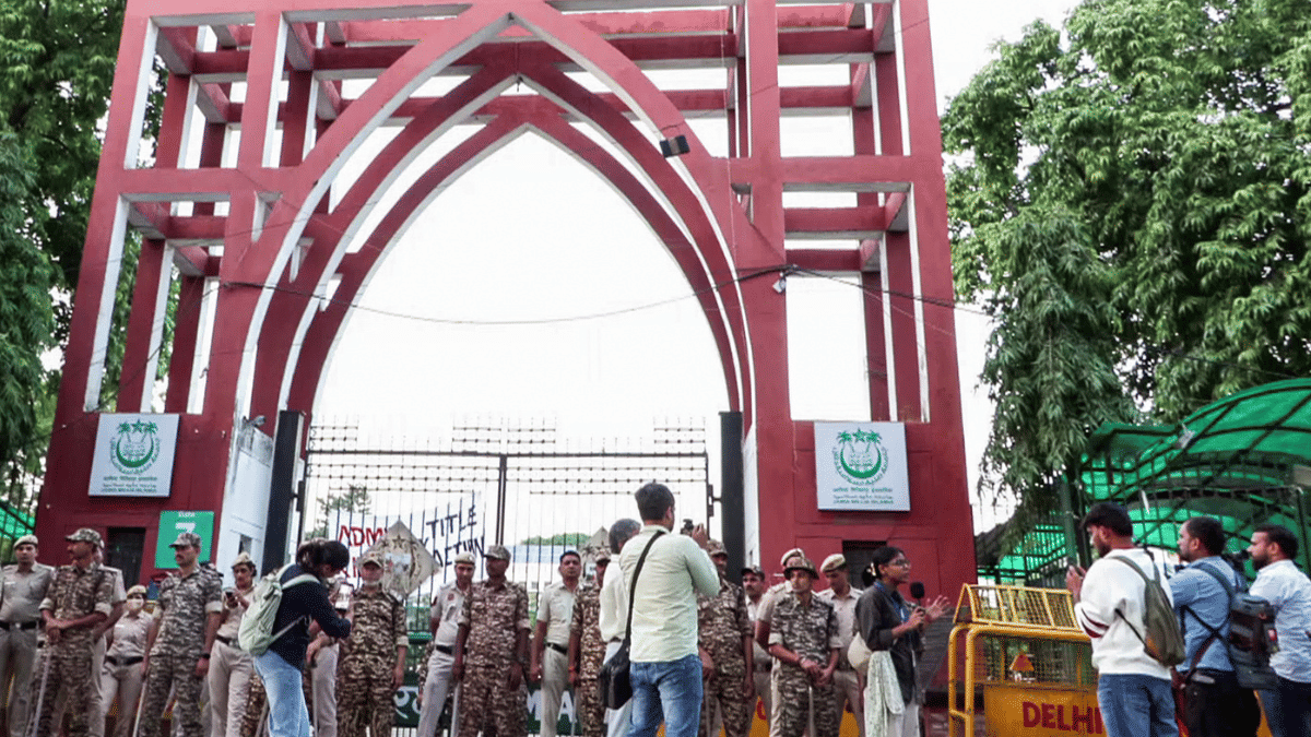 Jamia Shuts Campus Until Mid-January Amid Protests